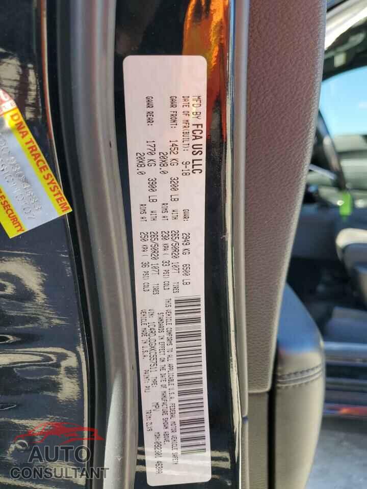 DODGE DURANGO 2019 - 1C4RDJDGXKC557511