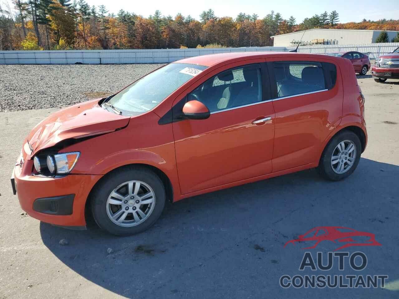 CHEVROLET SONIC 2012 - 1G1JC6SH8C4104386