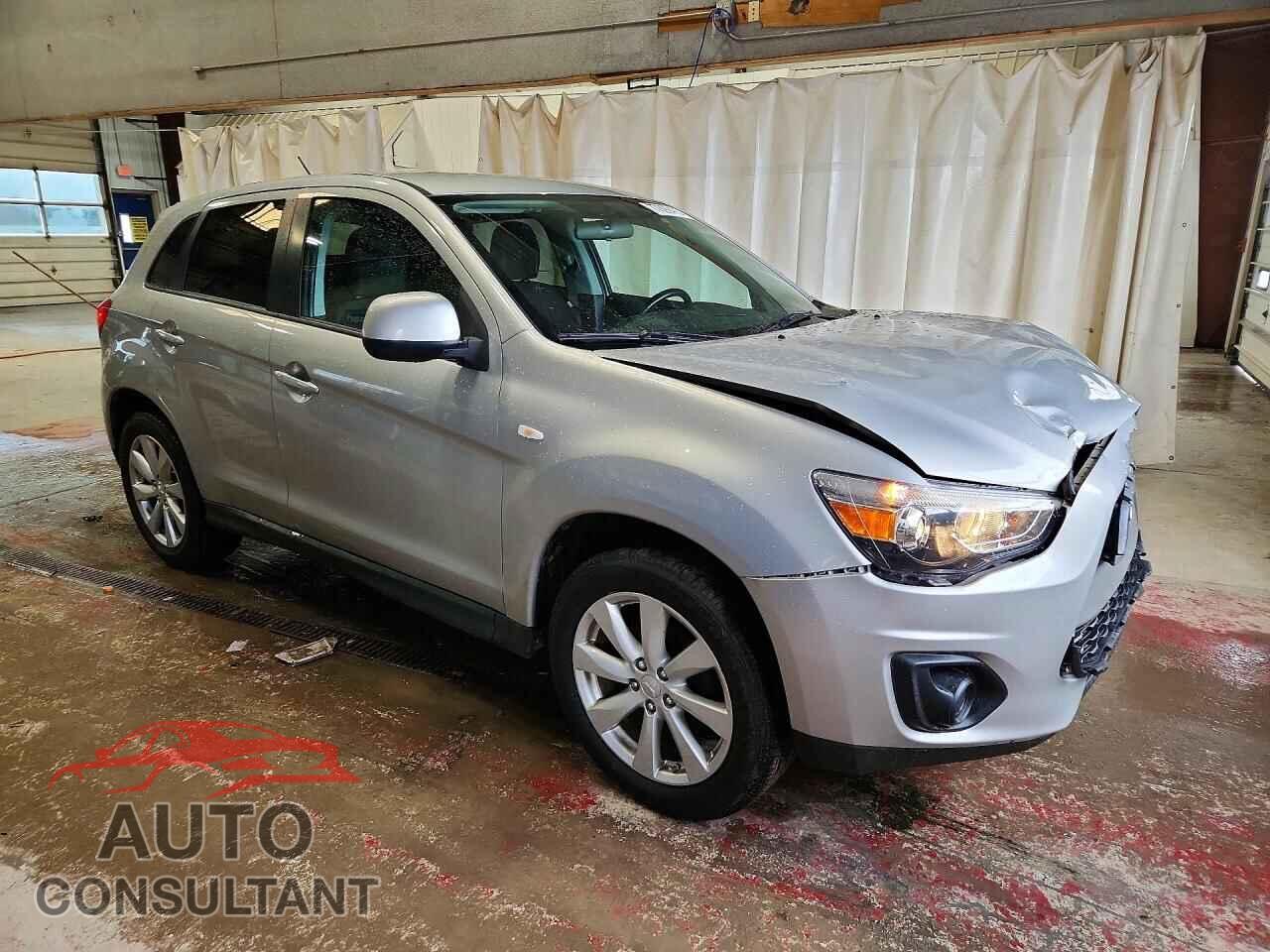 MITSUBISHI OUTLANDER 2015 - 4A4AR3AUXFE044606