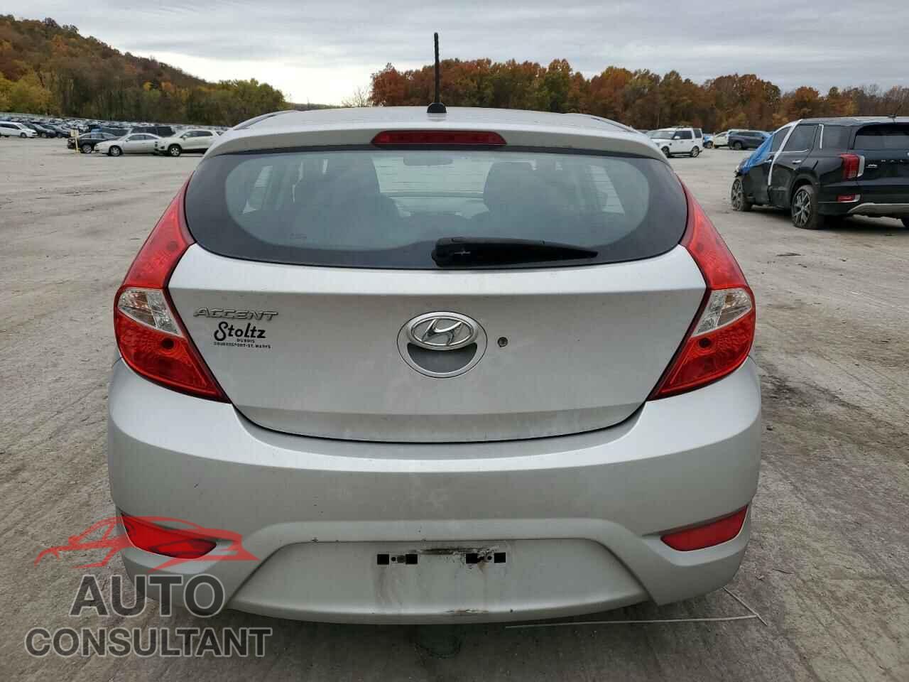 HYUNDAI ACCENT 2017 - KMHCT5AE2HU336518