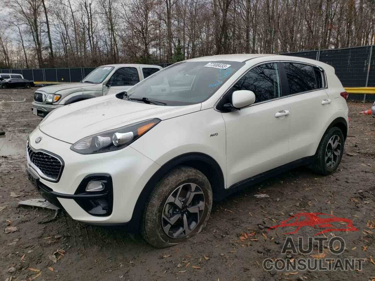 KIA SPORTAGE 2021 - KNDPMCAC1M7899686