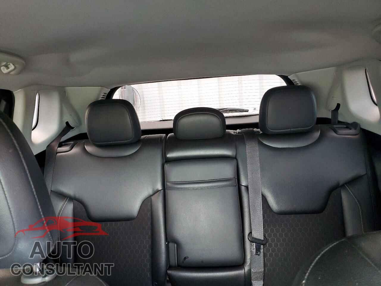JEEP COMPASS 2018 - 3C4NJCBB6JT338784