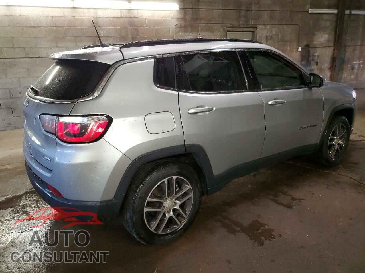 JEEP COMPASS 2018 - 3C4NJCBB3JT414347