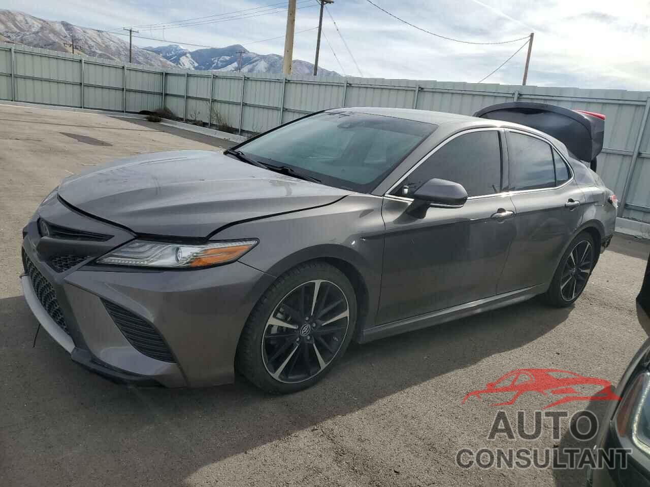 TOYOTA CAMRY 2019 - 4T1B61HK4KU207307