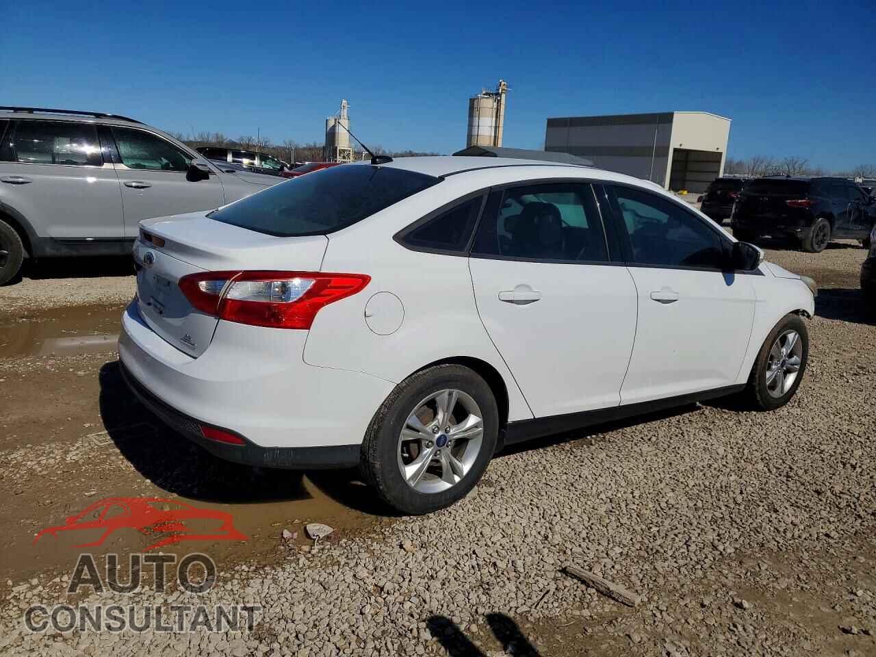 FORD FOCUS 2014 - 1FADP3F2XEL362484