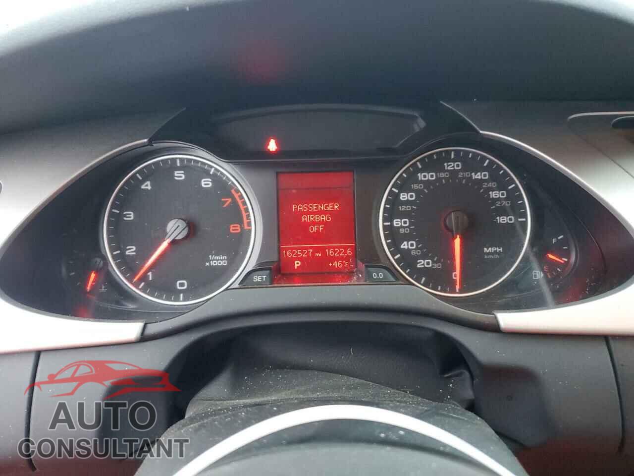 AUDI A4 2010 - WAUSFAFL3AA093099