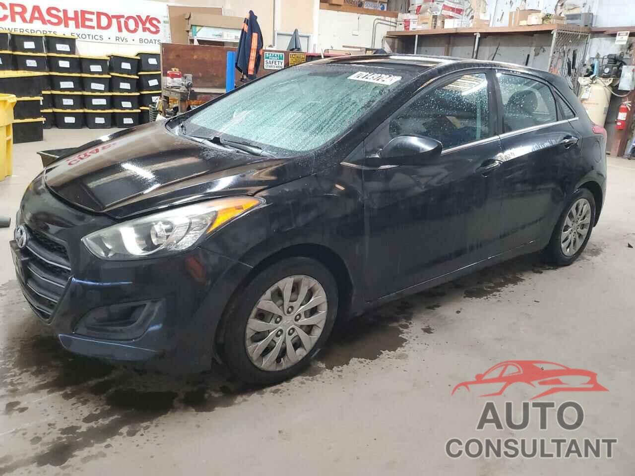HYUNDAI ELANTRA 2017 - KMHD35LH2HU379283