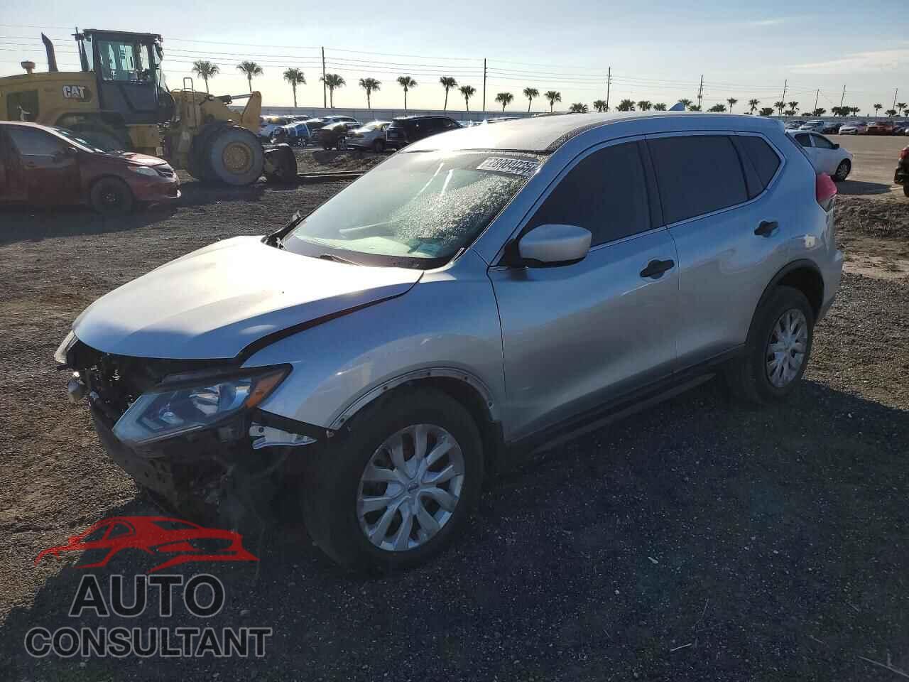 NISSAN ROGUE 2017 - KNMAT2MT8HP584274