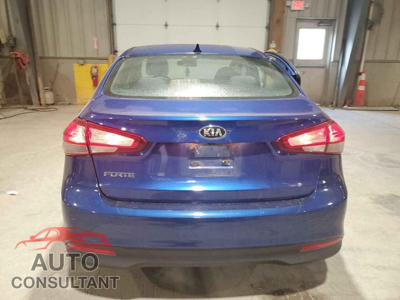KIA FORTE 2017 - 3KPFL4A77HE088603