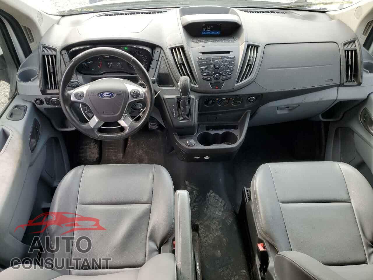 FORD TRANSIT 2019 - 1FTYR2CM2KKB64327