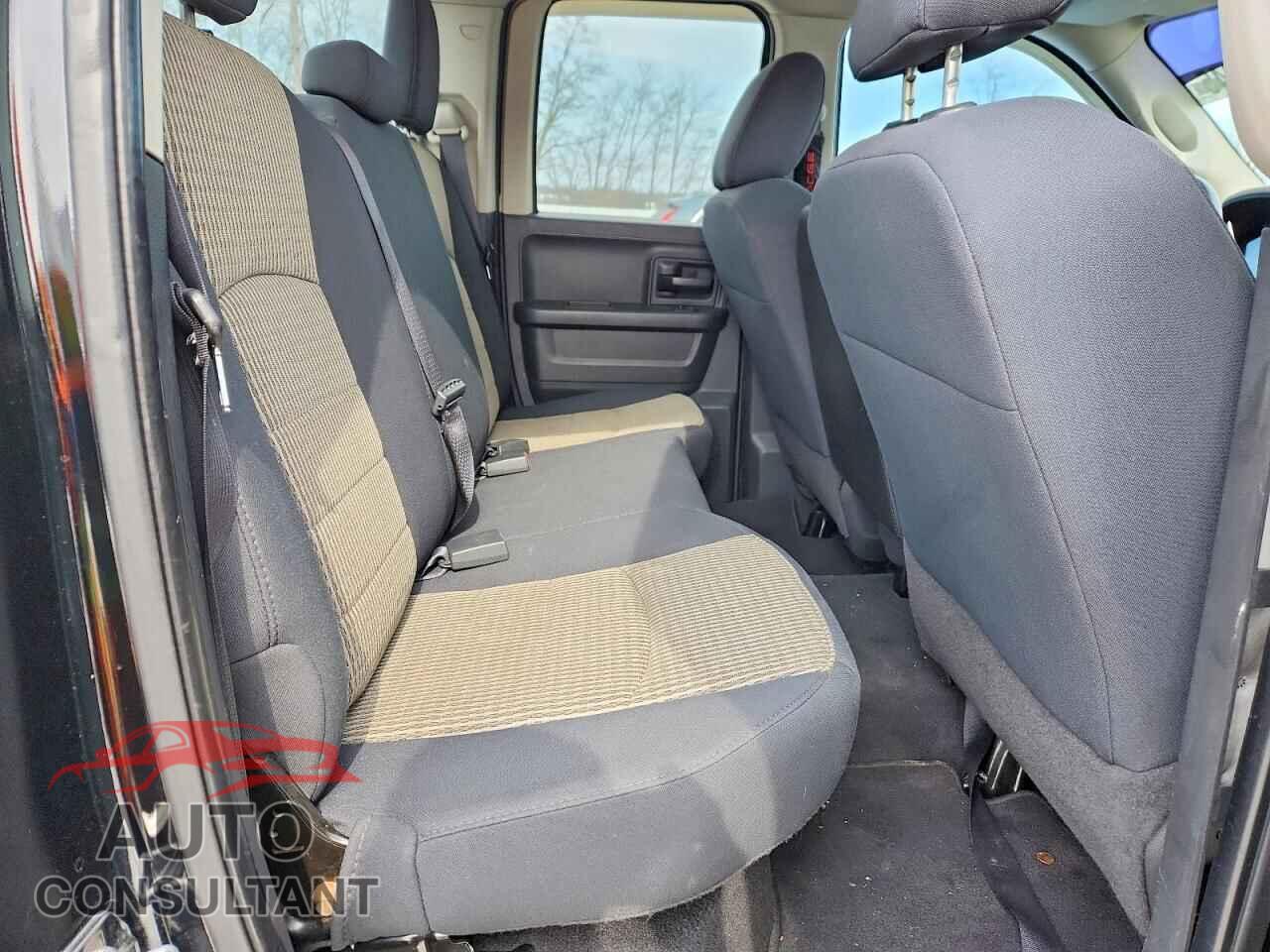 DODGE RAM 1500 2012 - 1C6RD7FT6CS132945