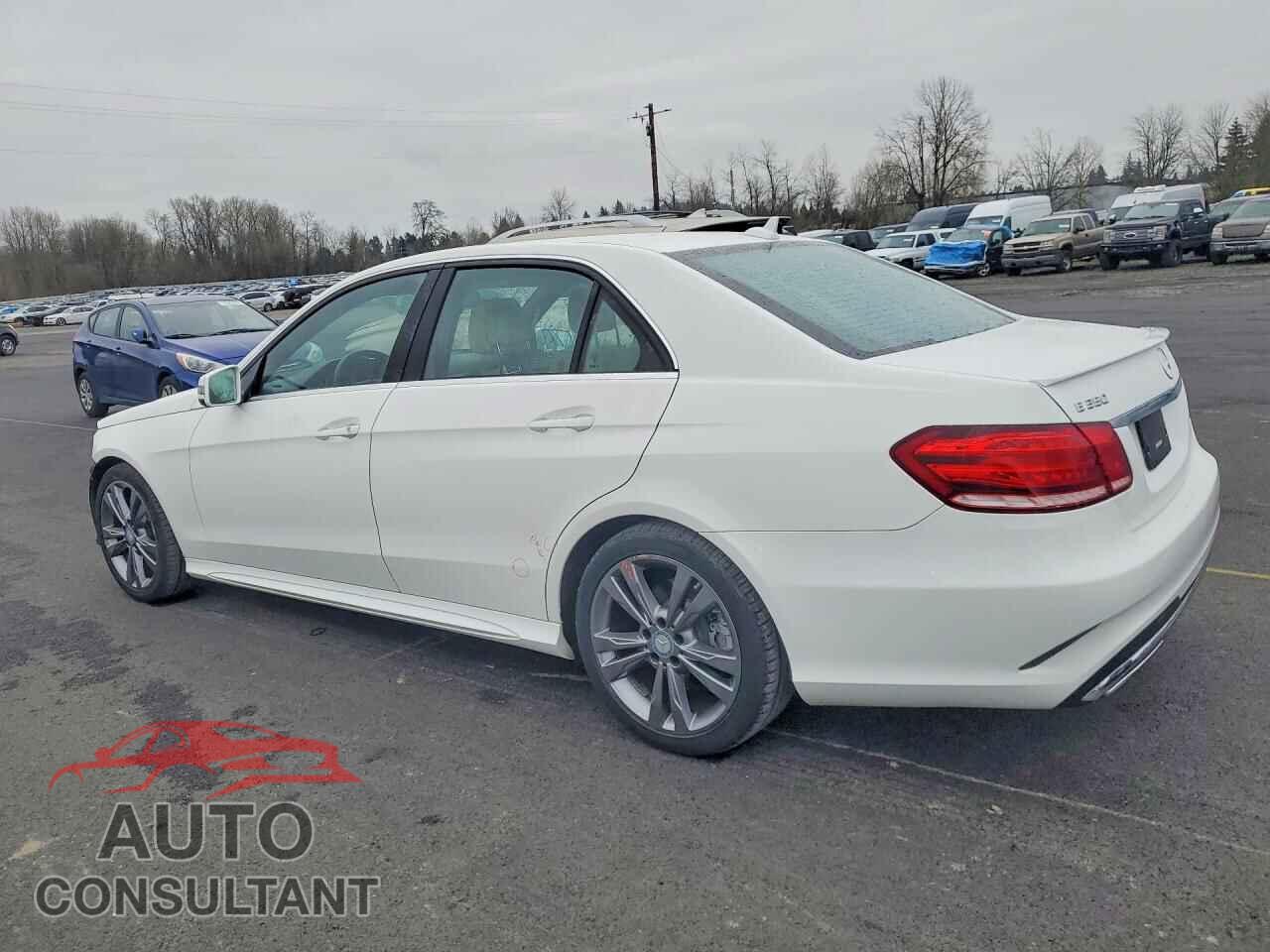 MERCEDES-BENZ E 2016 - WDDHF5KB0GB314006