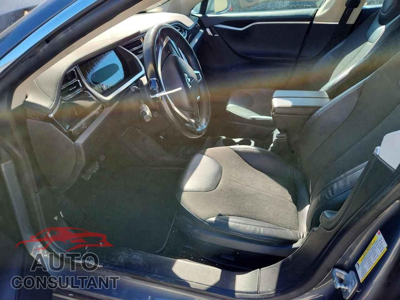 TESLA MODEL S 2013 - 5YJSA1AG0DFP07498