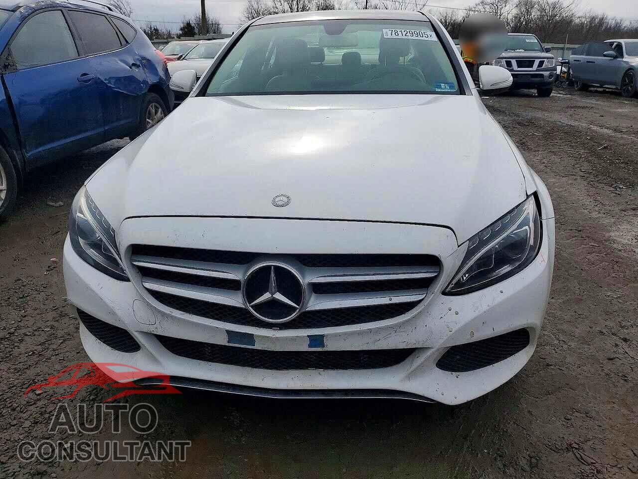 MERCEDES-BENZ C-CLASS 2015 - 55SWF4KB9FU029830