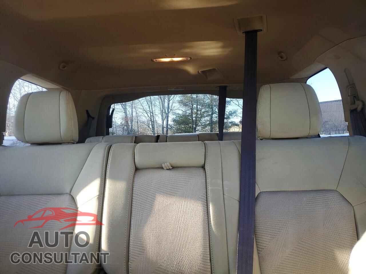 HONDA PILOT 2013 - 5FNYF4H27DB077924