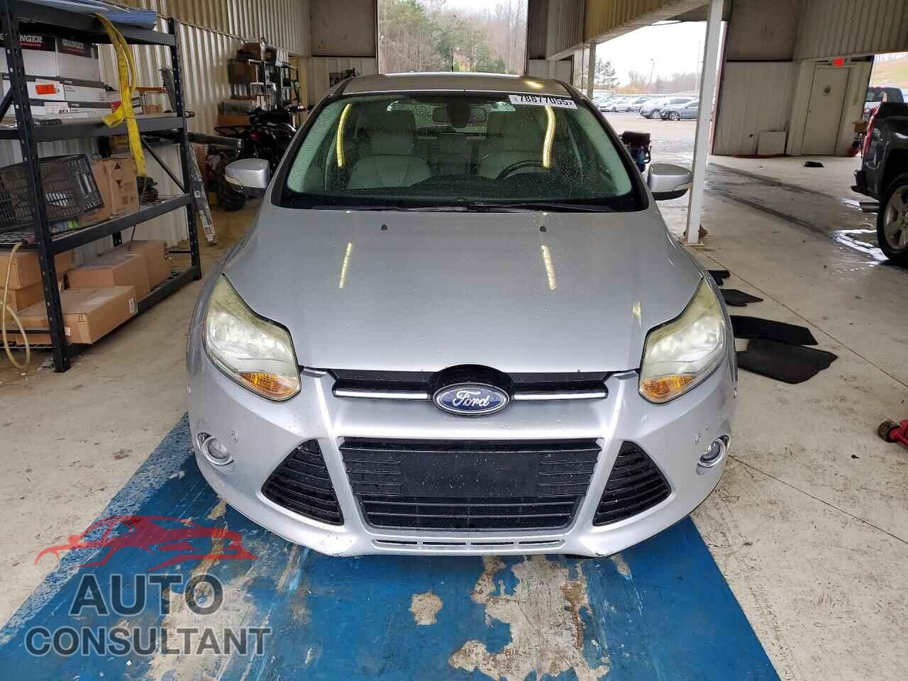 FORD FOCUS 2012 - 1FAHP3M27CL413487