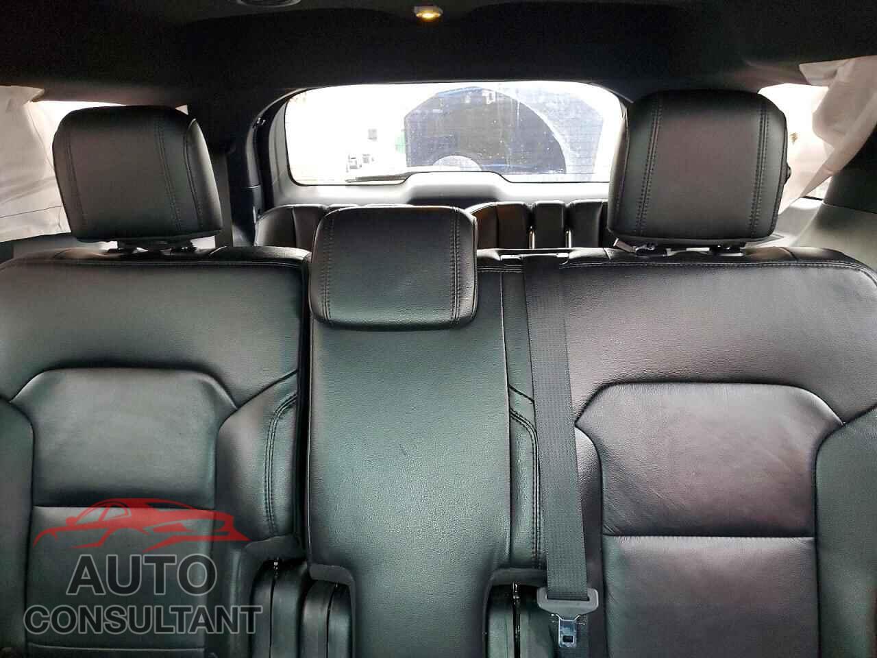 FORD EXPLORER 2017 - 1FM5K7D83HGA54612