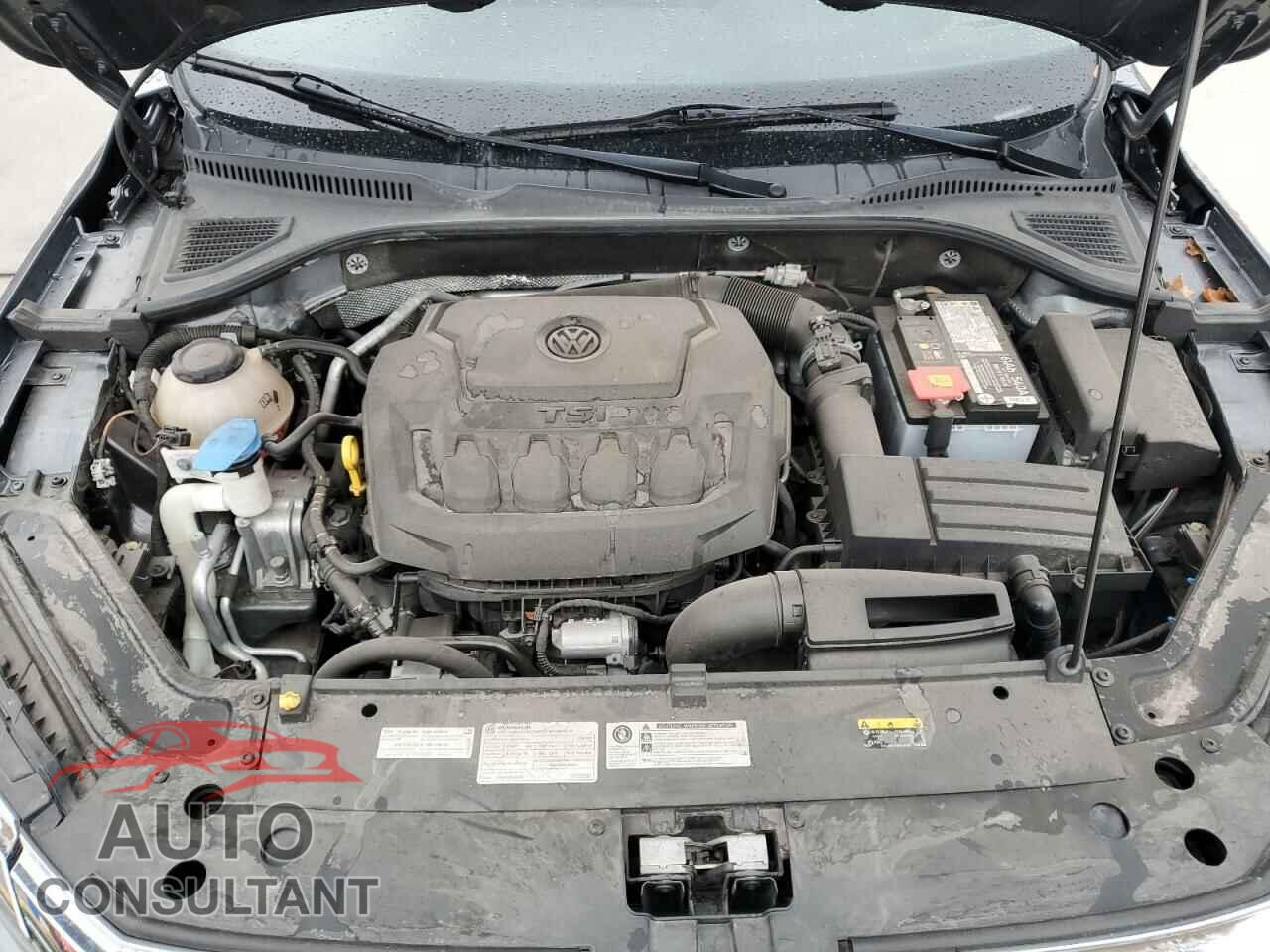 VOLKSWAGEN PASSAT 2020 - 1VWMA7A31LC020130