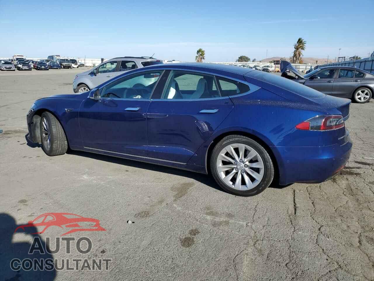 TESLA MODEL S 2018 - 5YJSA1E24JF274309