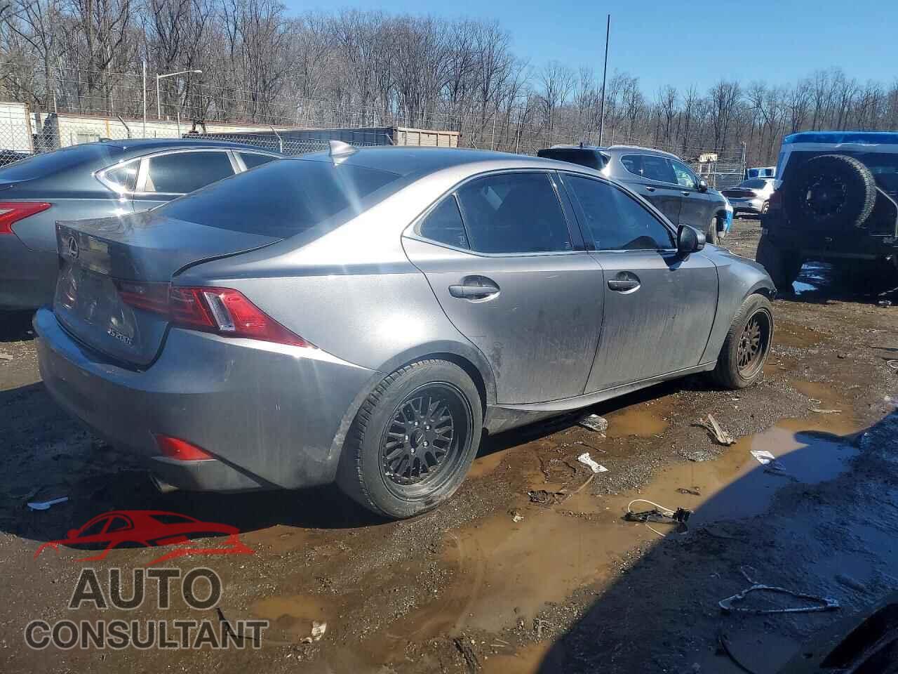 LEXUS IS 2016 - JTHBA1D20G5015892