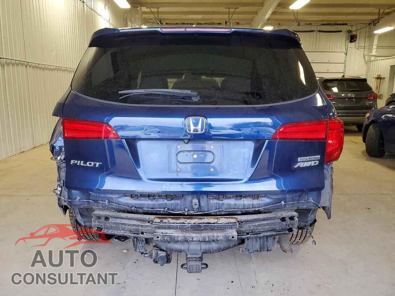 HONDA PILOT 2018 - 5FNYF6H93JB062812