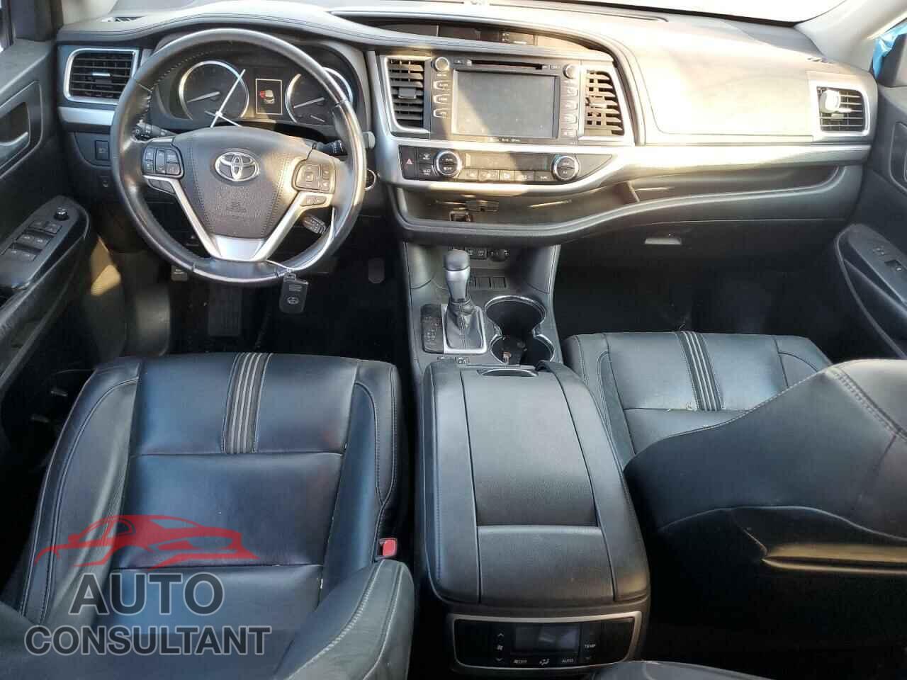 TOYOTA HIGHLANDER 2017 - 5TDKZRFH7HS214329