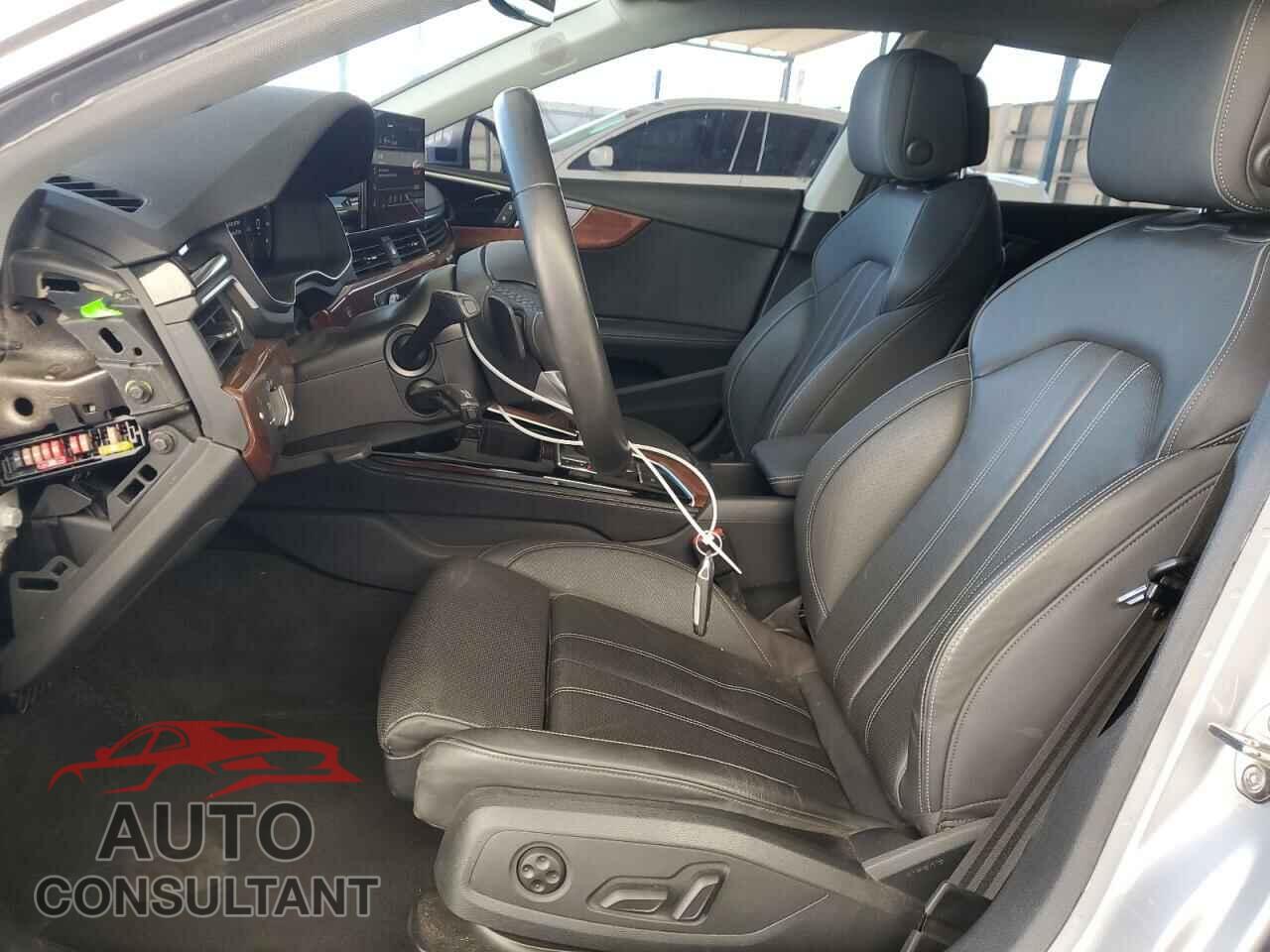 AUDI A5 2021 - WAUCBCF55MA011715