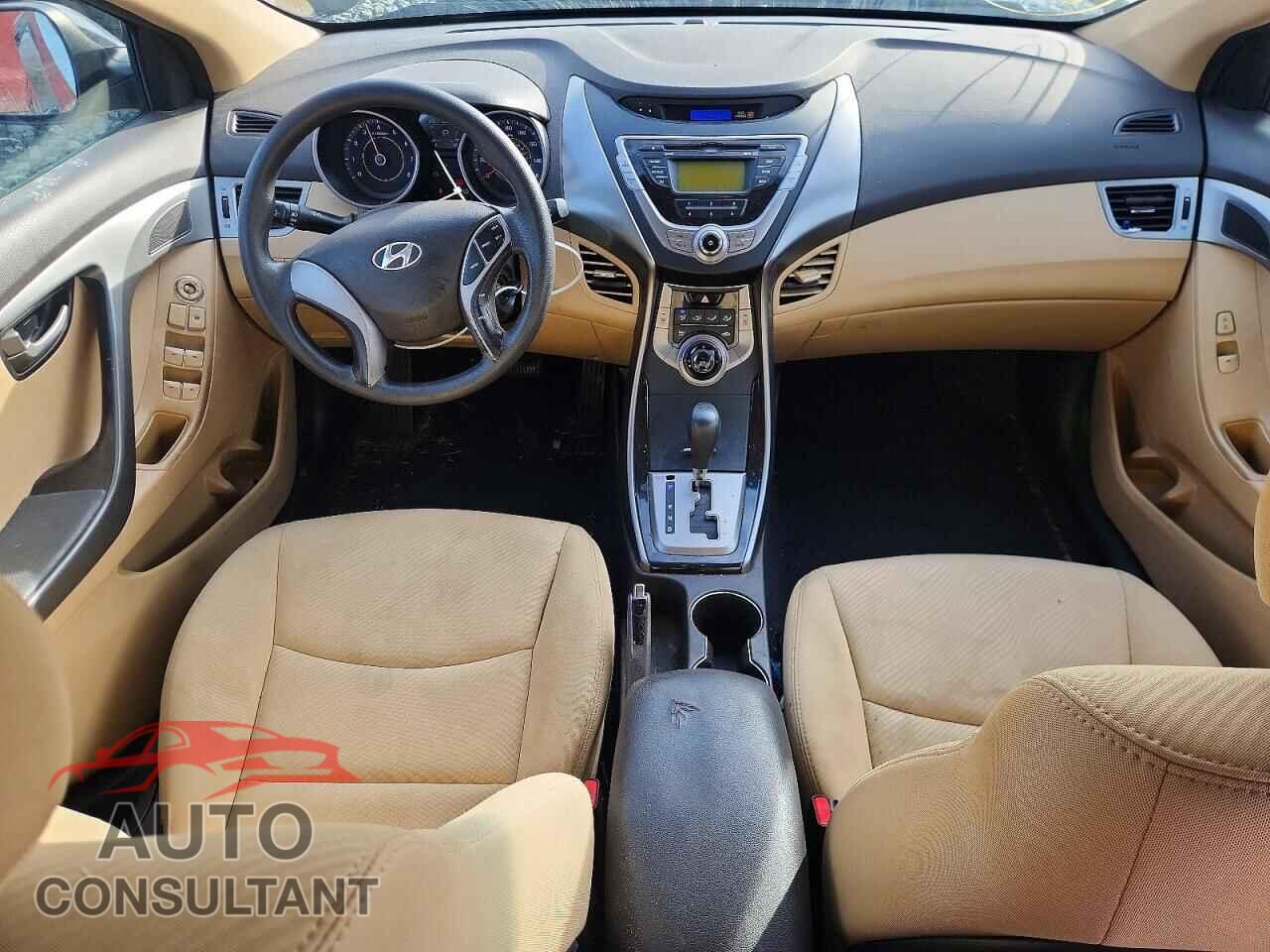 HYUNDAI ELANTRA 2013 - KMHDH4AE0DU498917