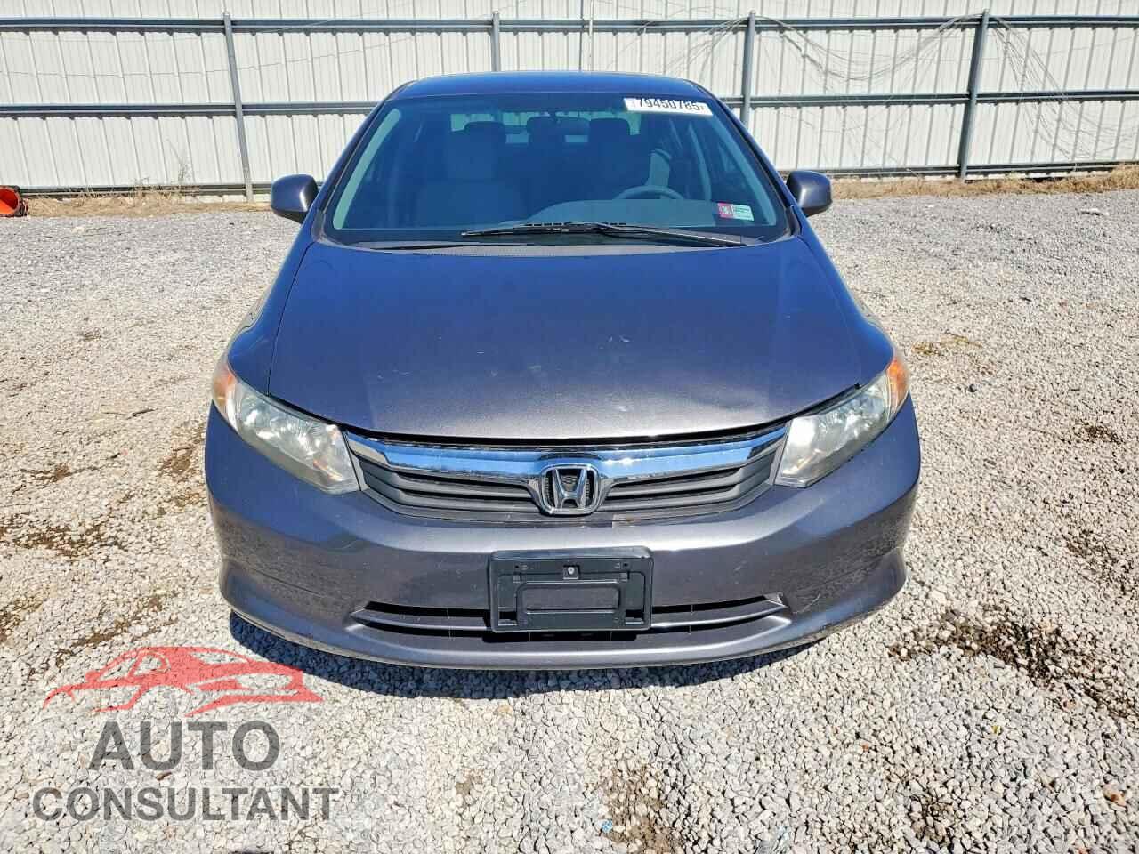 HONDA CIVIC 2012 - 2HGFB2F68CH552570