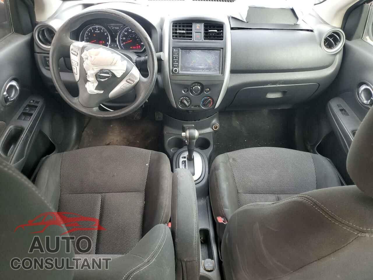 NISSAN VERSA 2019 - 3N1CN7AP2KL856427