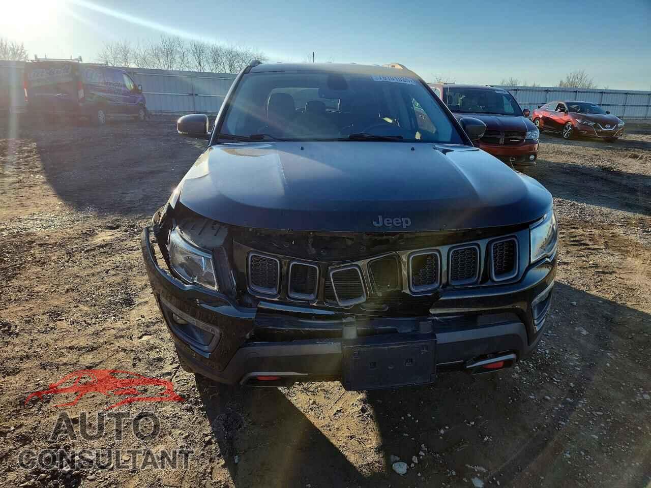 JEEP COMPASS 2017 - 3C4NJDDB8HT640784
