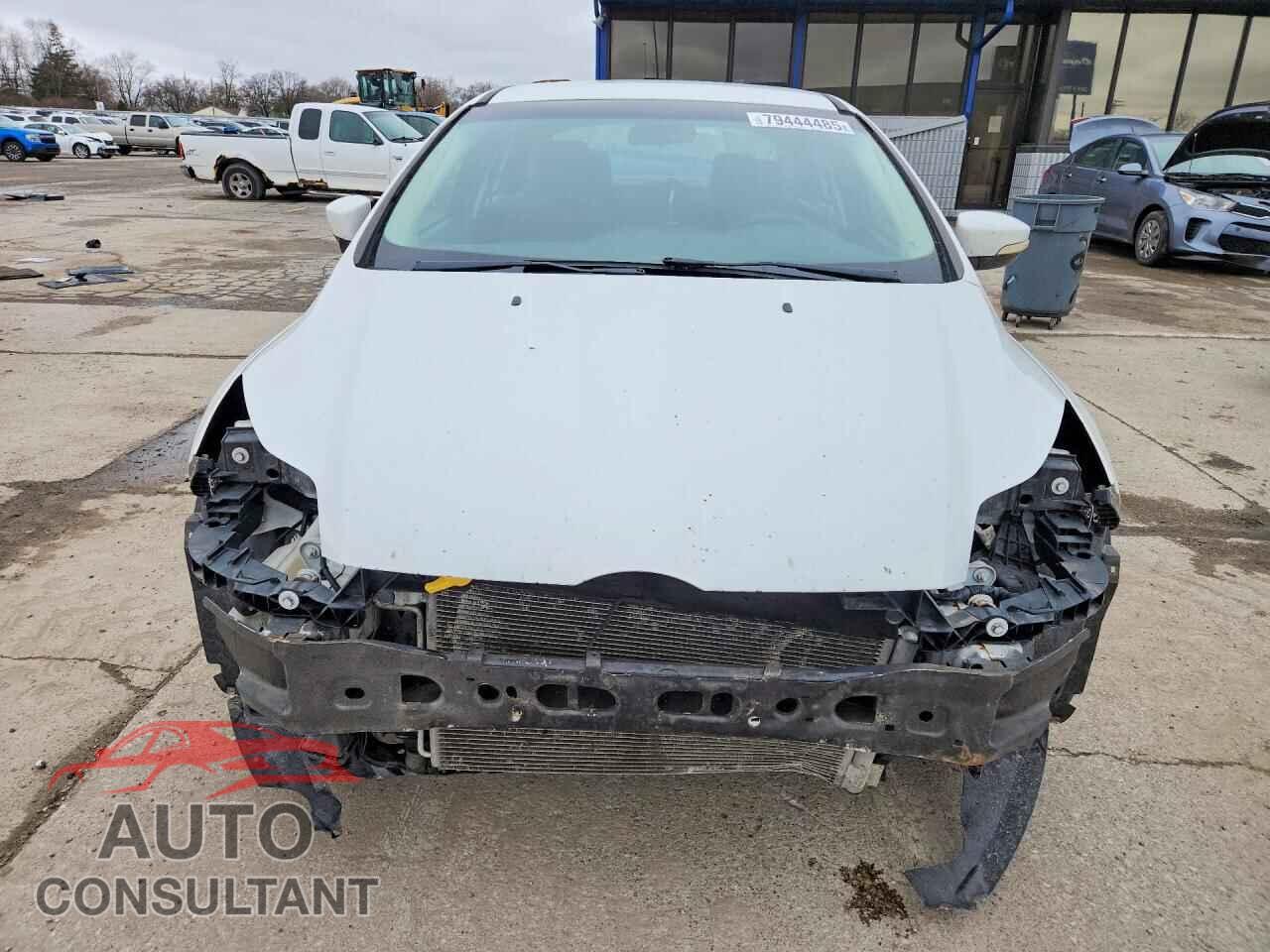 FORD FOCUS 2014 - 1FADP3F21EL110025