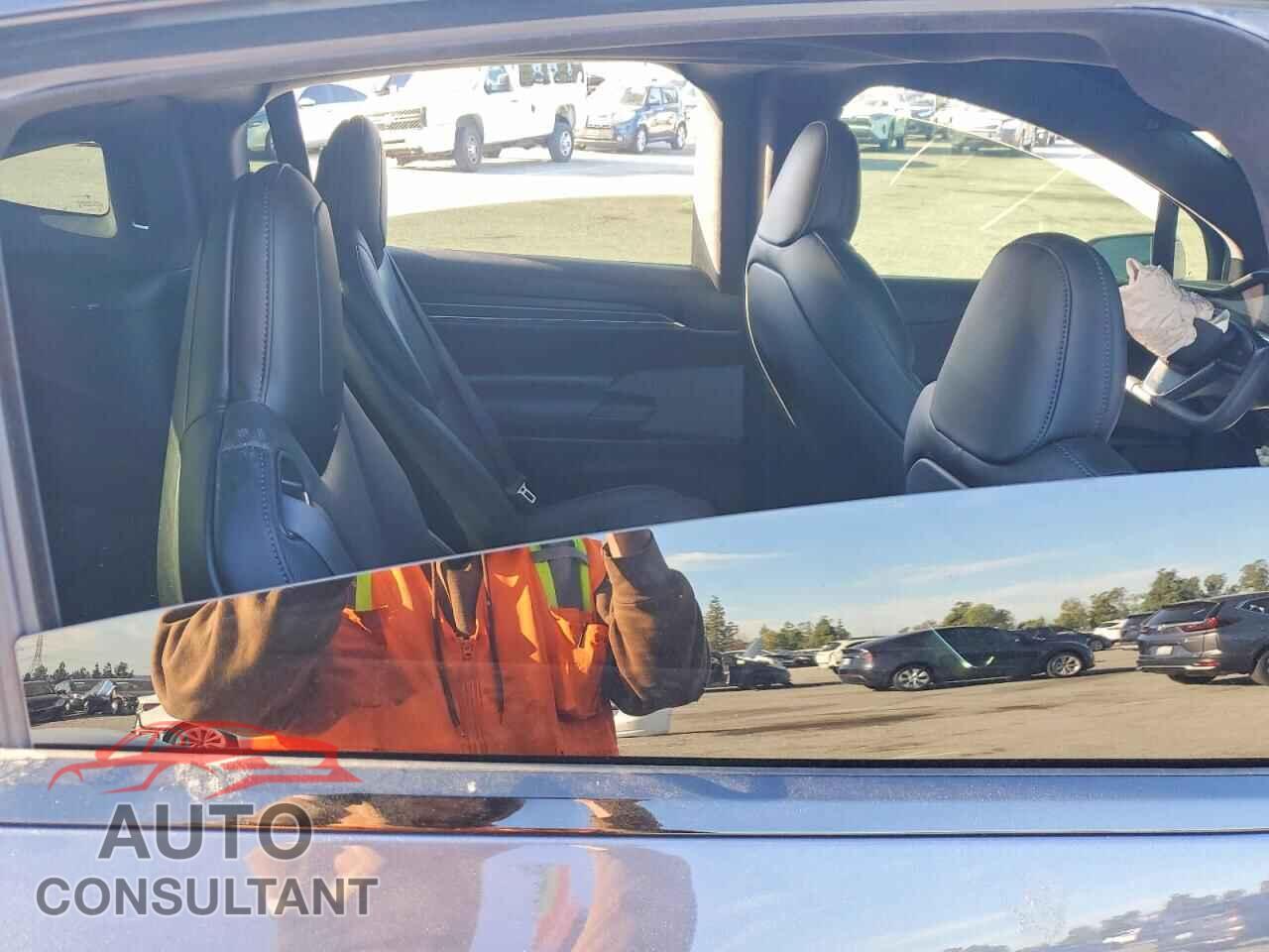 TESLA MODEL X 2022 - 7SAXCBE63NF343234