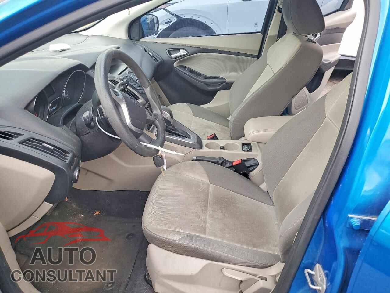 FORD FOCUS 2014 - 1FADP3F29EL144004
