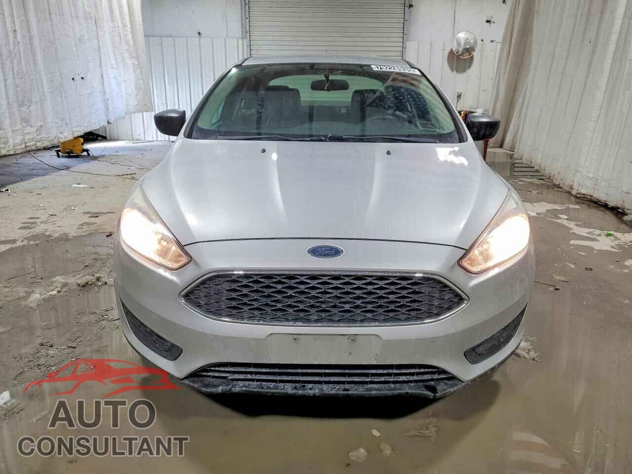 FORD FOCUS 2017 - 1FADP3E2XHL316689