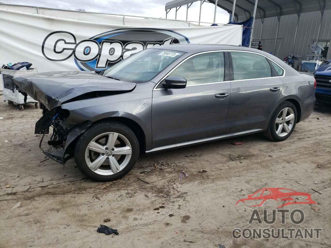 VOLKSWAGEN PASSAT 2015 - 1VWAS7A39FC118441