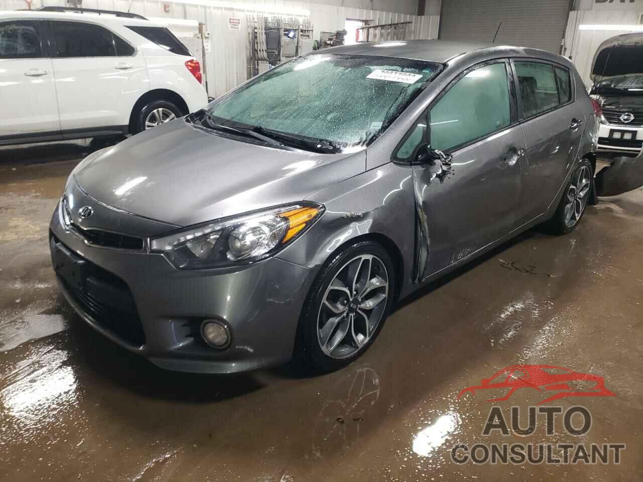 KIA FORTE 2015 - KNAFZ5A31F5274922