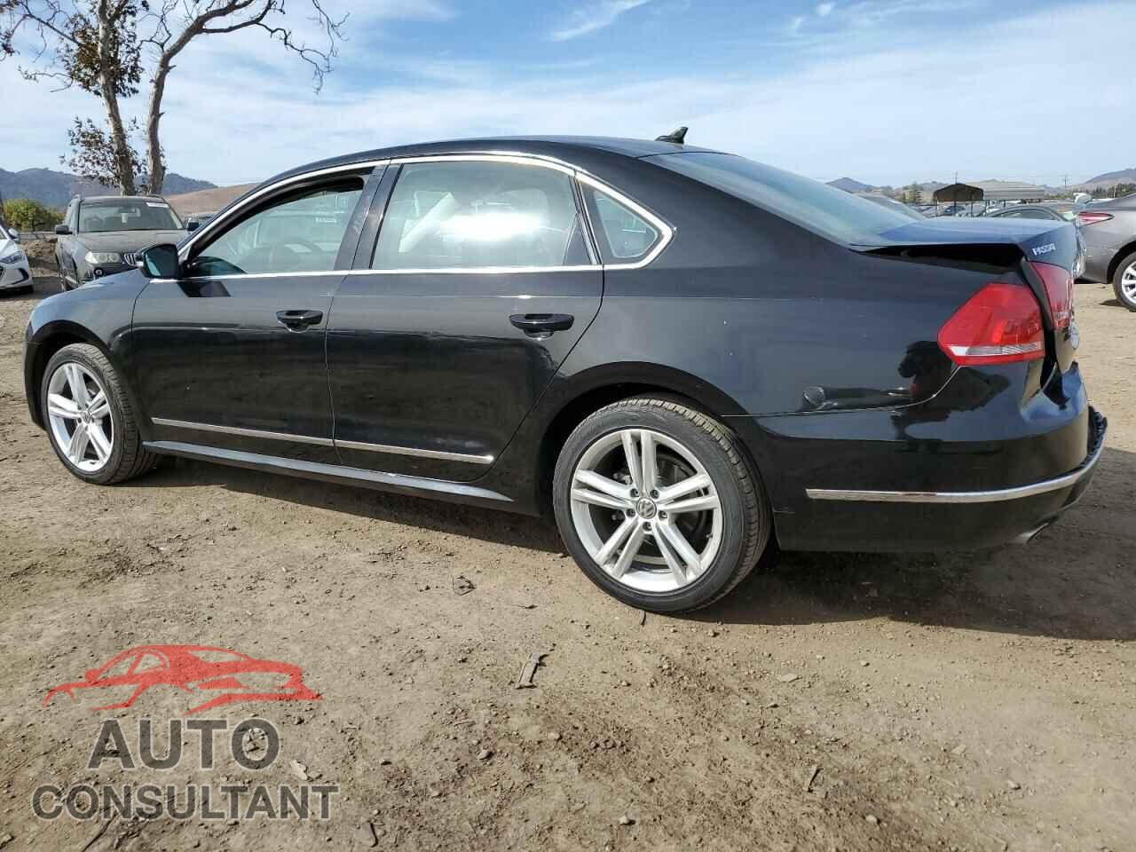 VOLKSWAGEN PASSAT 2014 - 1VWCN7A33EC116330