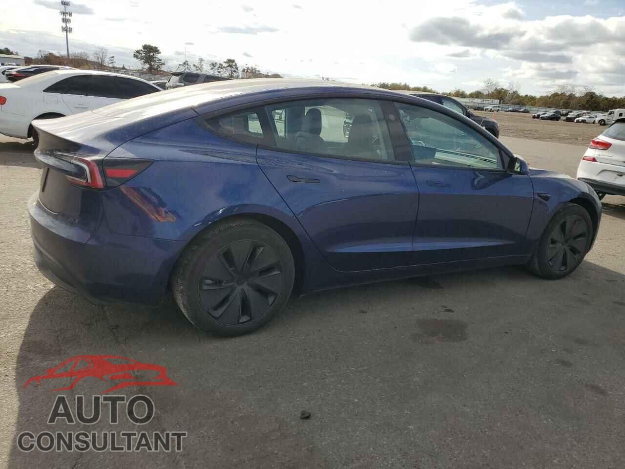 TESLA MODEL 3 2024 - 5YJ3E1EAXRF725898