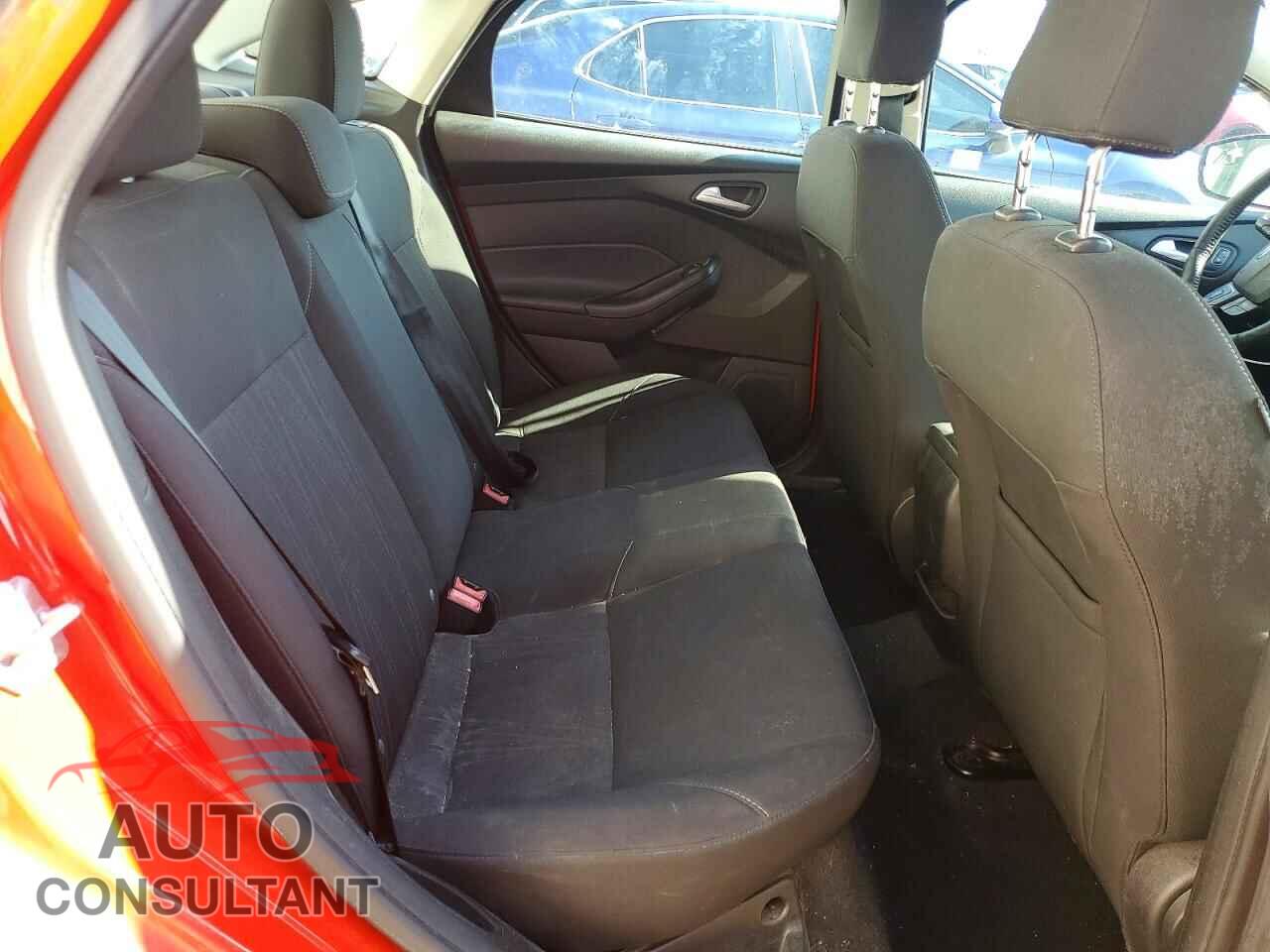 FORD FOCUS 2016 - 1FADP3F26GL313320