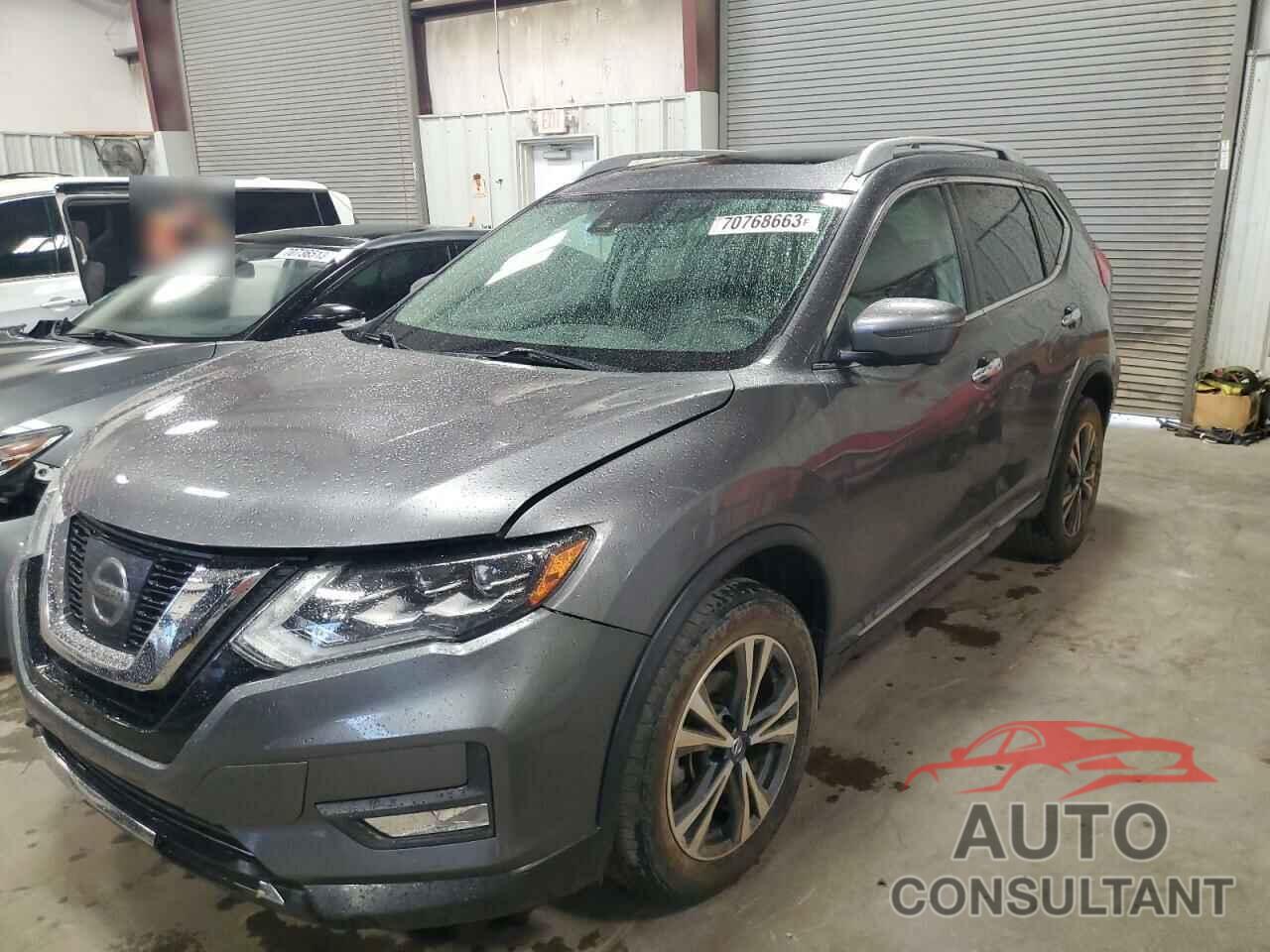 NISSAN ROGUE 2017 - 5N1AT2MV4HC873818