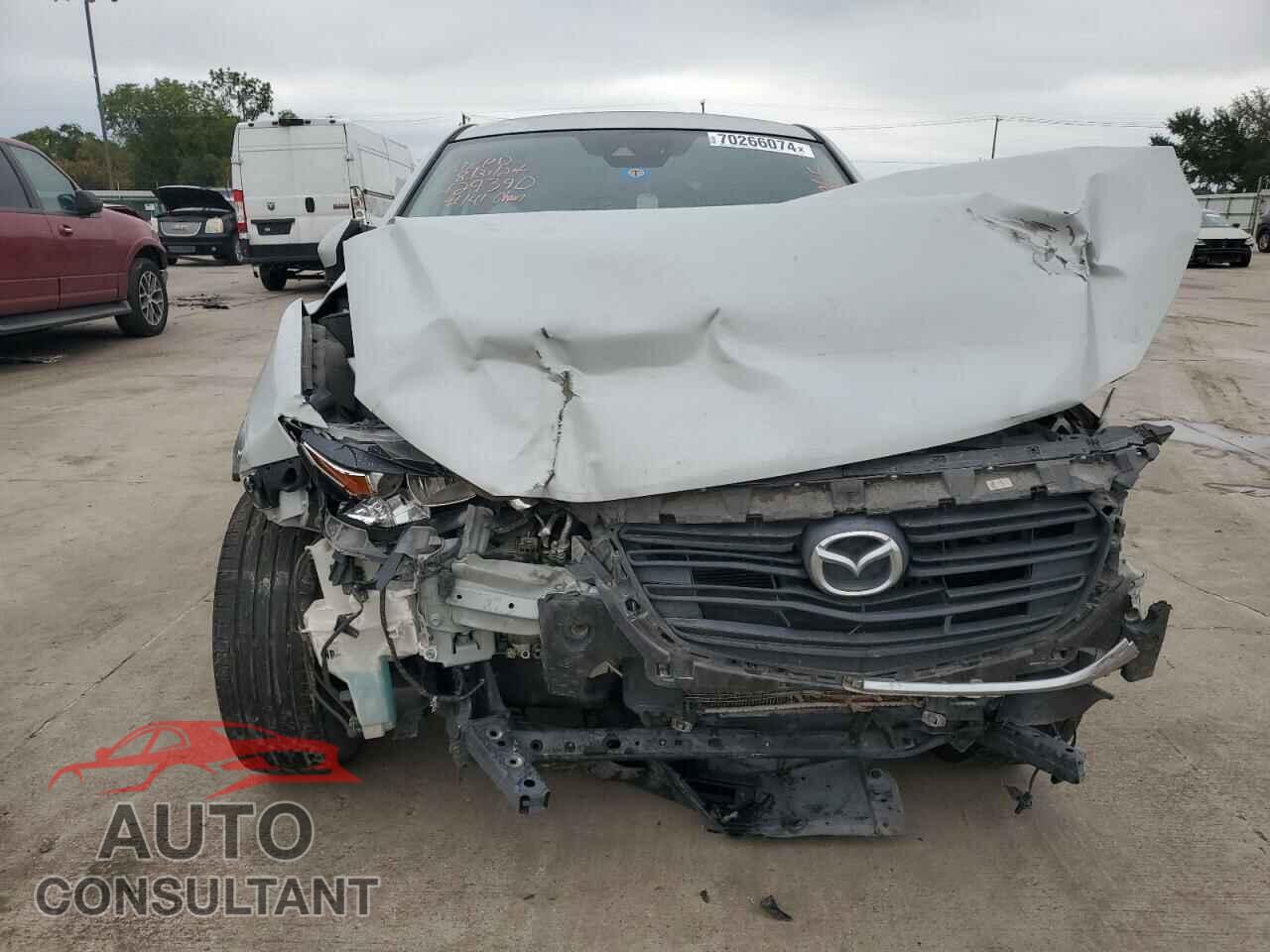 MAZDA CX-3 2019 - JM1DKDB72K1449965