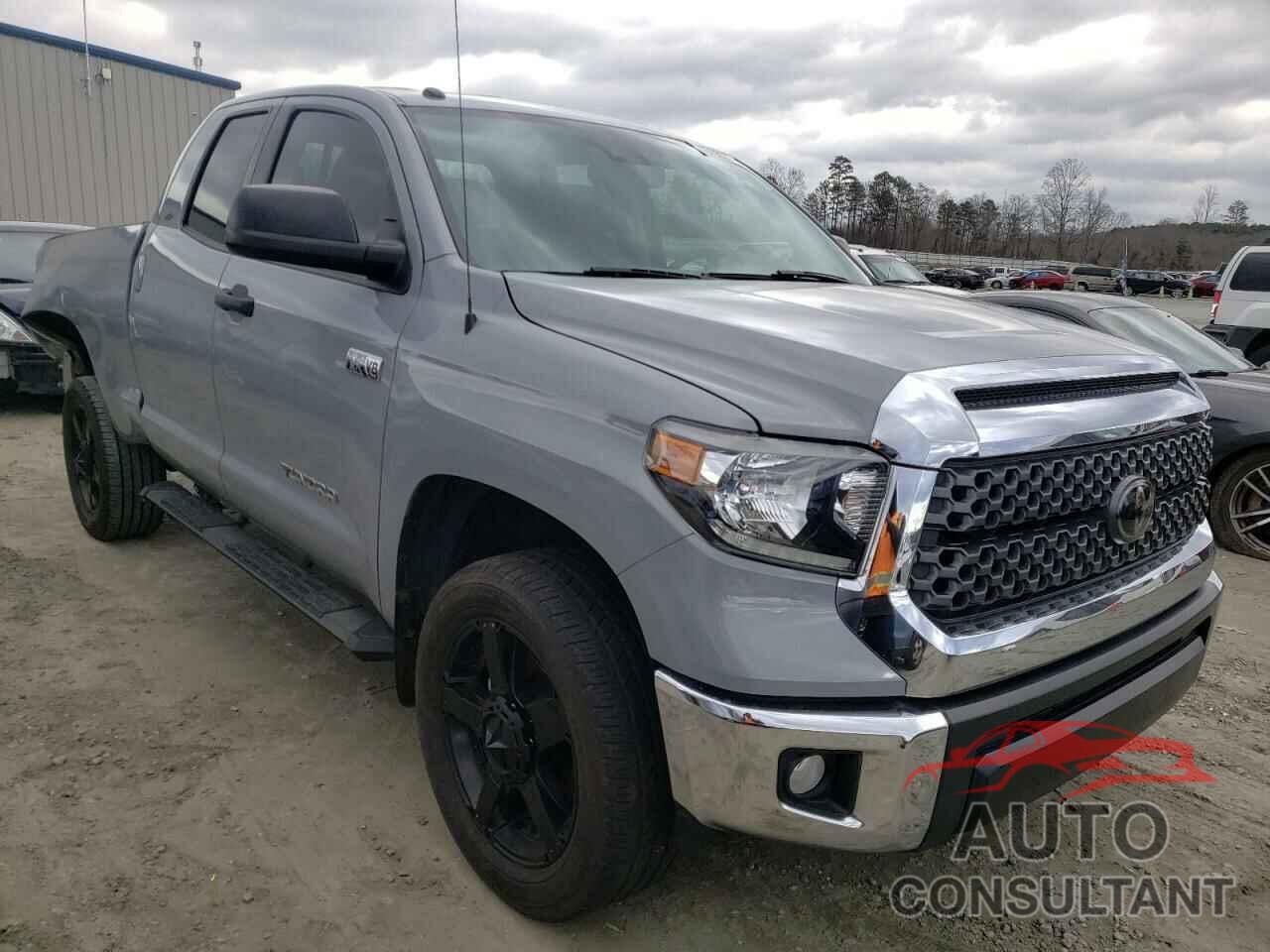 TOYOTA TUNDRA 2018 - 5TFUW5F19JX712349