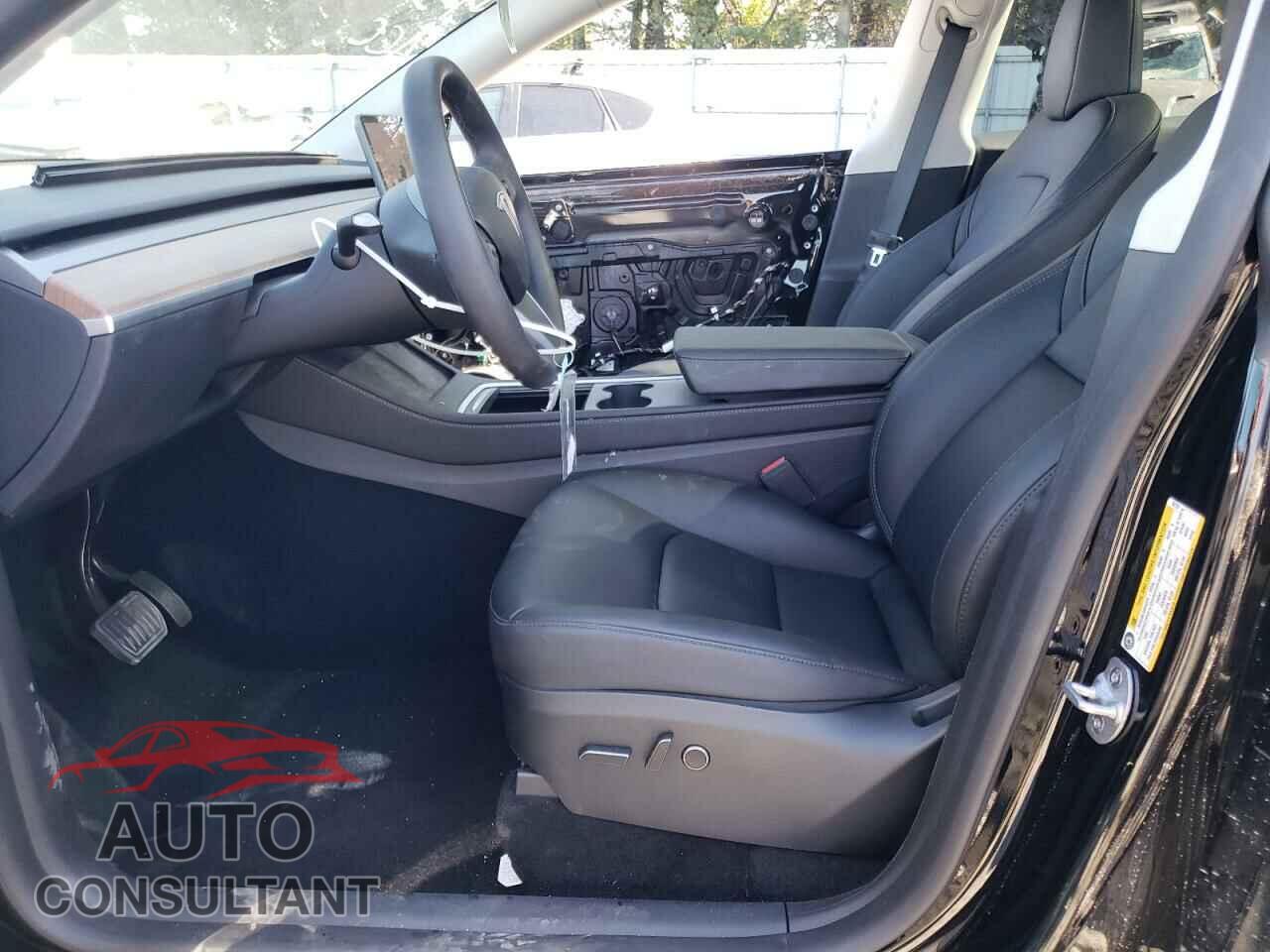 TESLA MODEL Y 2023 - 7SAYGAEE4PF837731