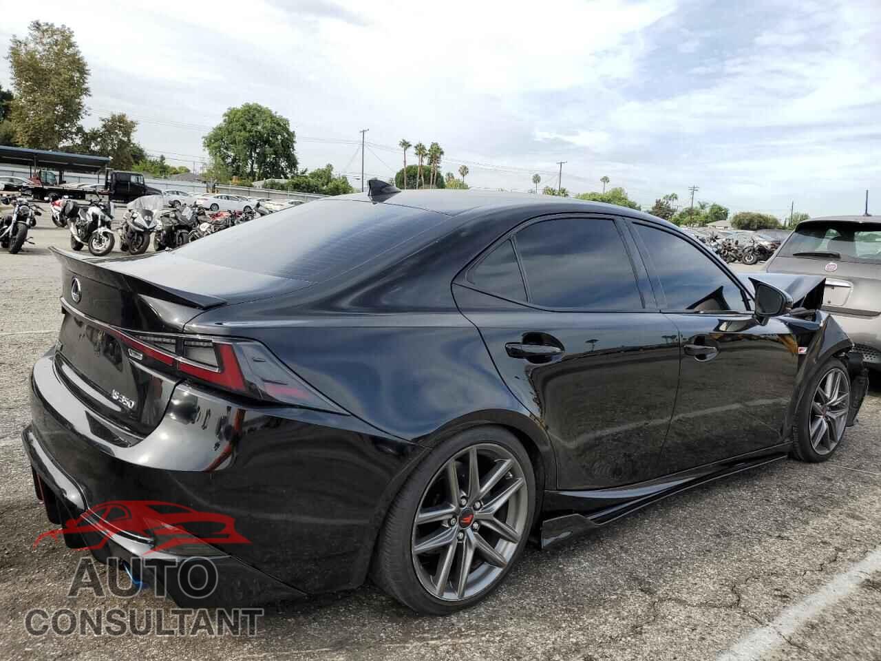 LEXUS IS 2014 - JTHCE1D26E5004143
