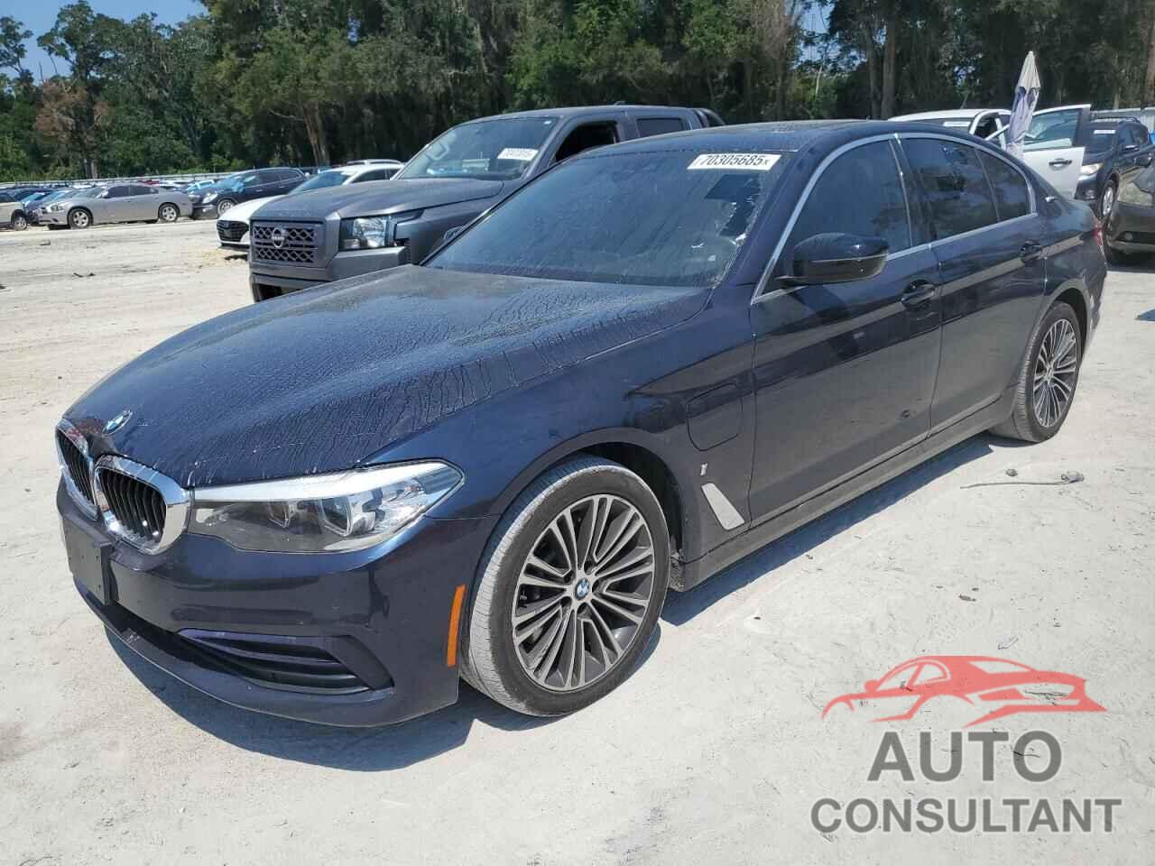 BMW 5 SERIES 2019 - WBAJA9C55KB389123