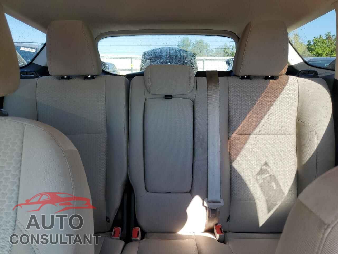 FORD ESCAPE 2017 - 1FMCU9GDXHUB58652