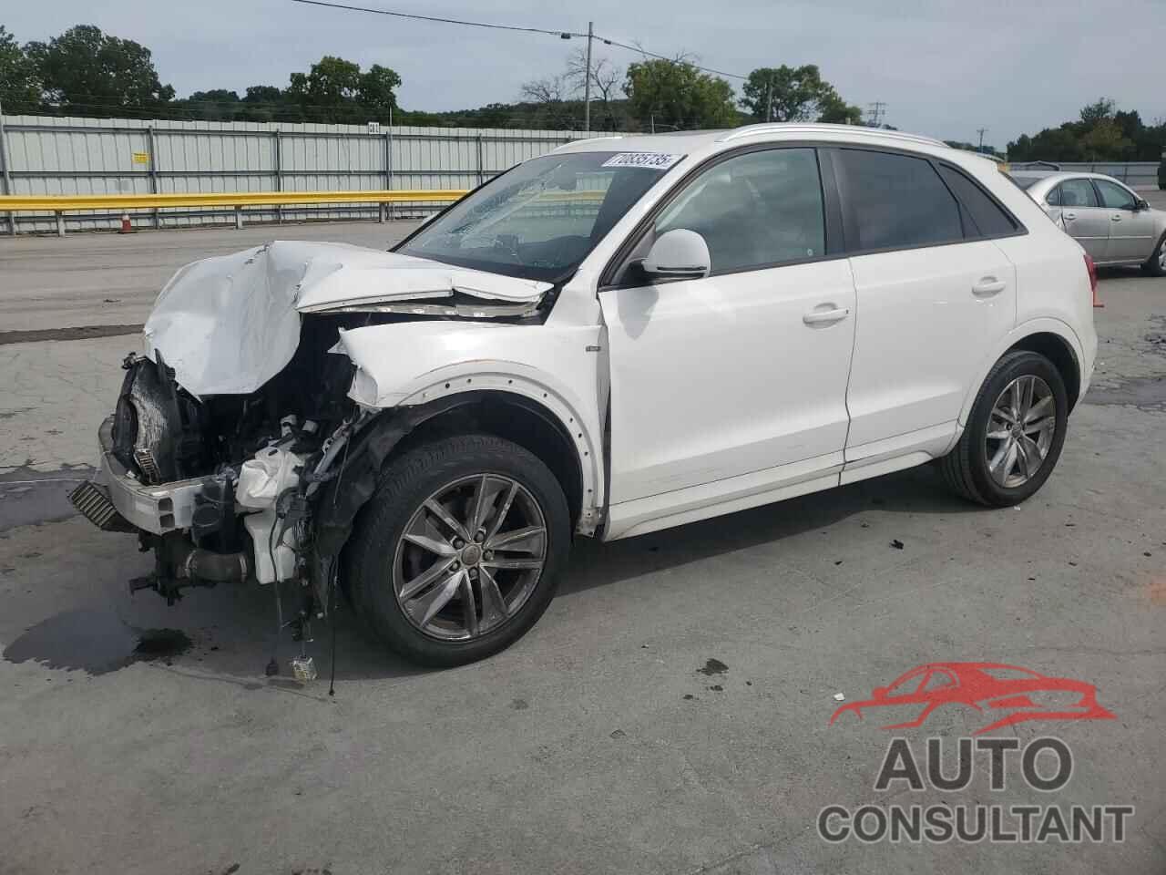 AUDI Q3 2018 - WA1BCCFS2JR011244