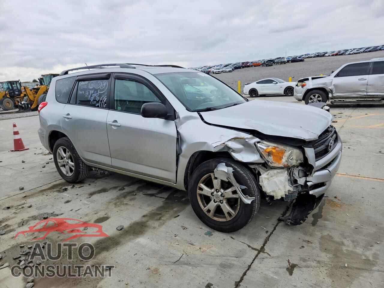 TOYOTA RAV4 2011 - 2T3ZF4DV9BW060246