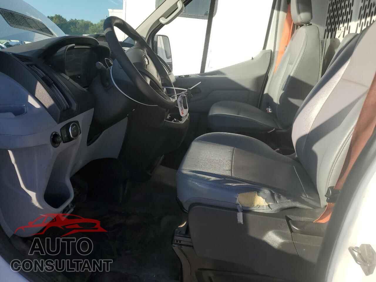 FORD TRANSIT 2019 - 1FTYE2CM2KKB32473